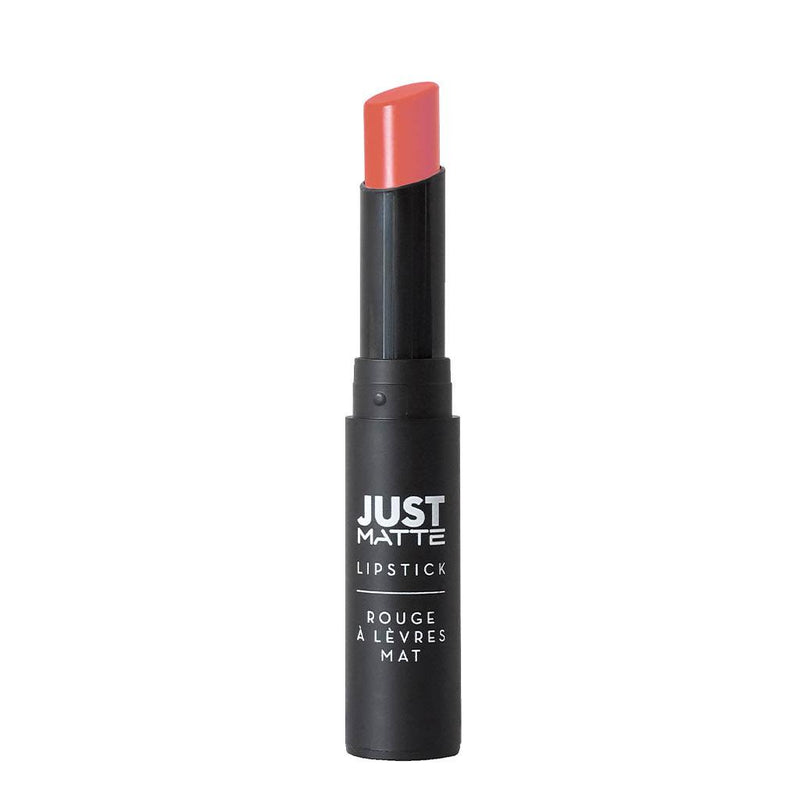 Matte Lipstick Passion Red - Long-Wearing & Highly Pigmented!