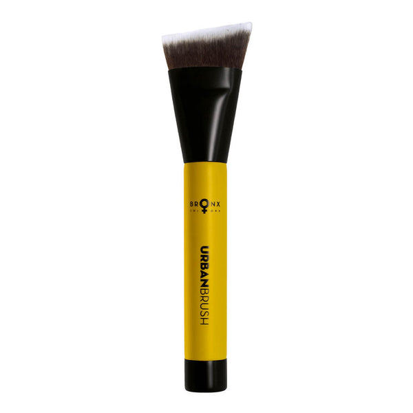 Magnetic Highlight & Contour Brush with angled design for precise application.